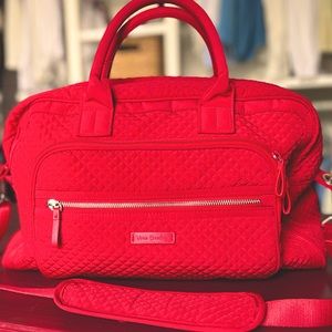 VERA BRADLEY LARGE RED WEEKENDER